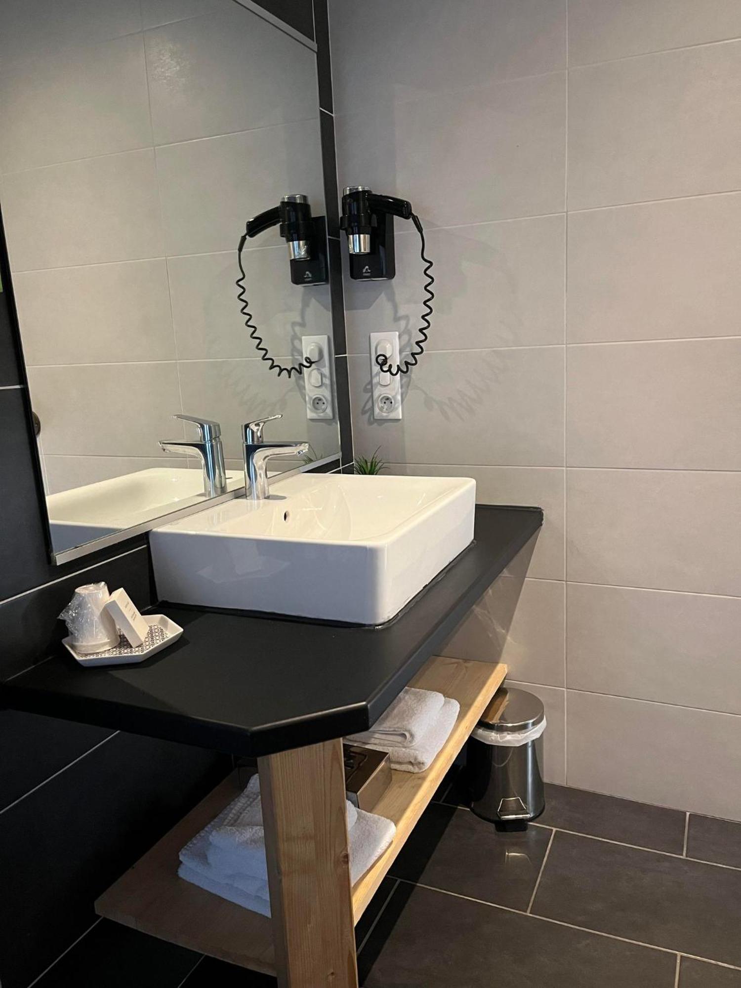 Les Olivades Hotel Gap Bagian luar foto